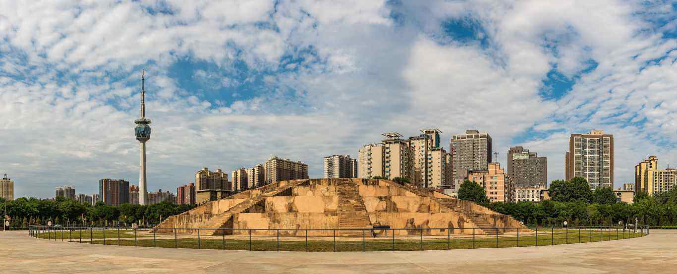 9.王大荣+西安天坛遗址公园+15319706309.jpg