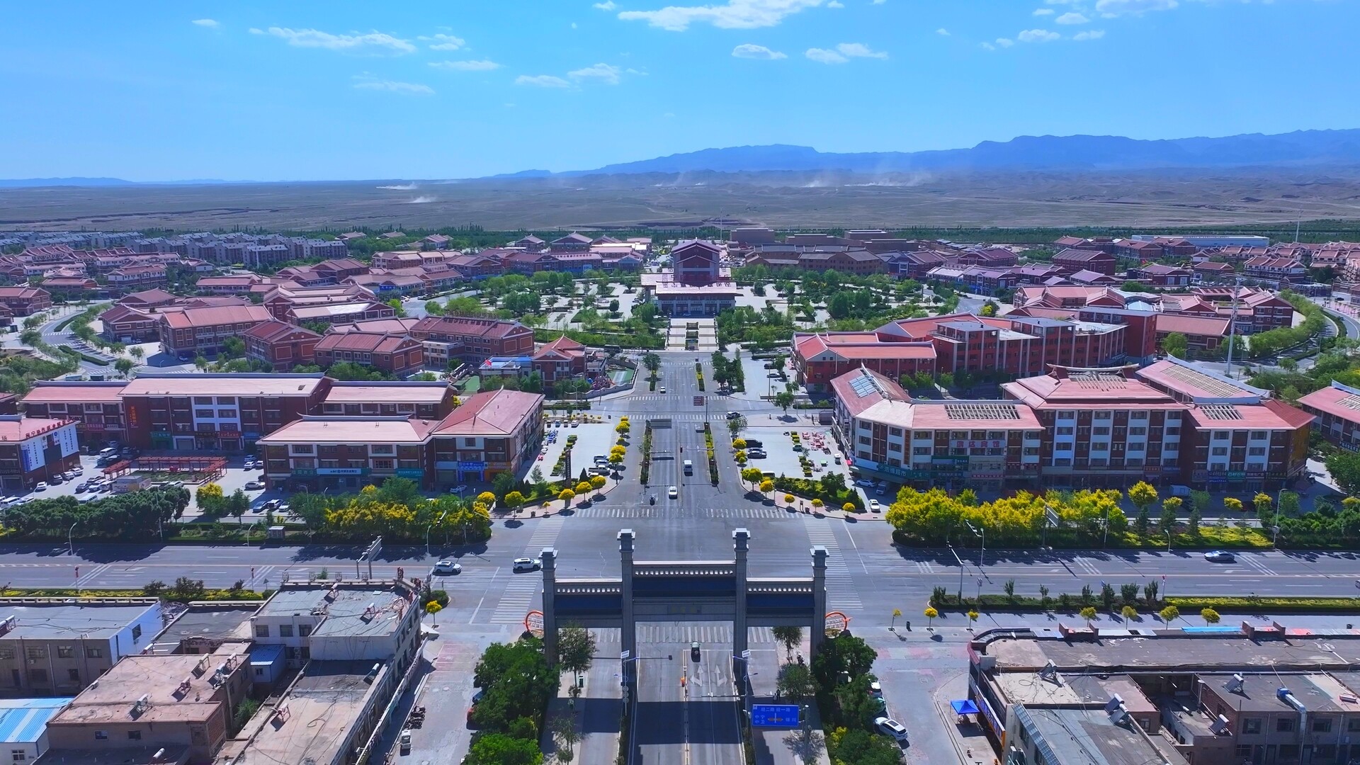 为宁夏银川市永宁县闽宁镇俯瞰图。张璎涵摄影